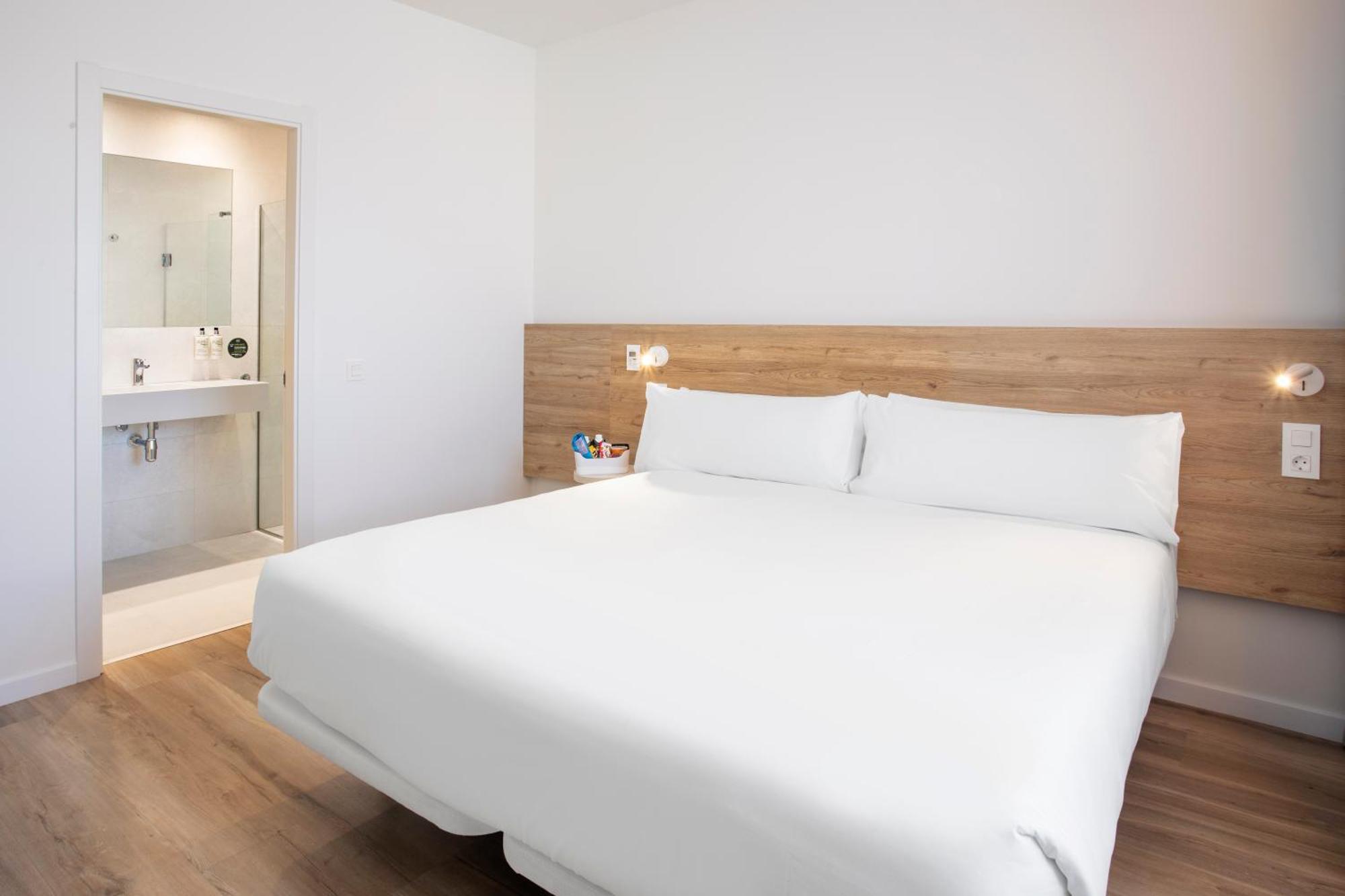 Hotel B&B Hotel Ecija 3*